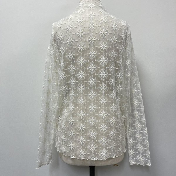 画像7: 刺繍入りチュールレース ボトルネックプルオーバー (7)