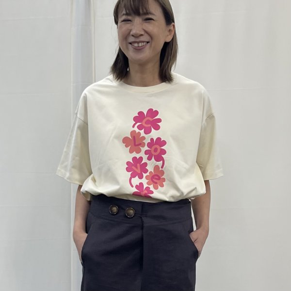 画像2: クローバー　プリント　Ｔシャツ (2)