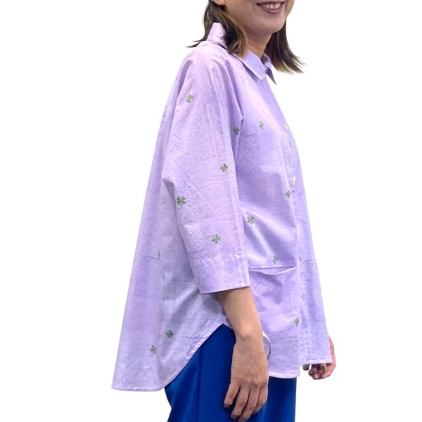 画像4: レース＆クローバー刺繡プリント　ラグランシャツ (4)