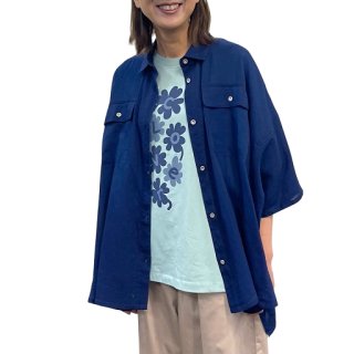 cocoraココラは上質素材で遊び心のある今までありそうでなかった大人服