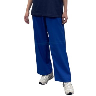 cocoraココラは上質素材で遊び心のある今までありそうでなかった大人服